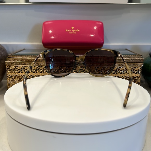 Vintage kate spade ♠️ Polarized Tortoiseshell Cat-eye Sunglasses & ks Hard Case main image 14